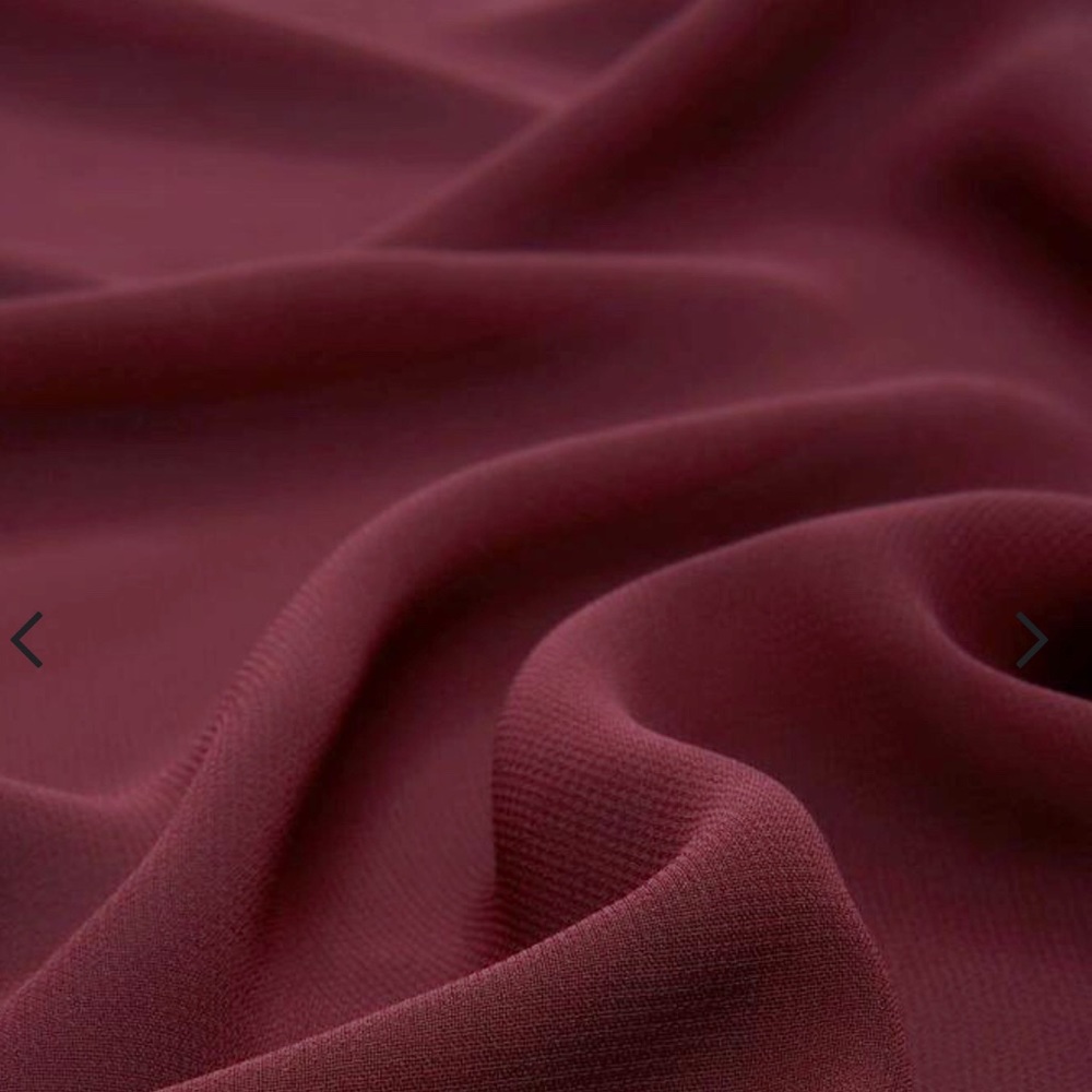 Haute hijab chiffon cranberry red square